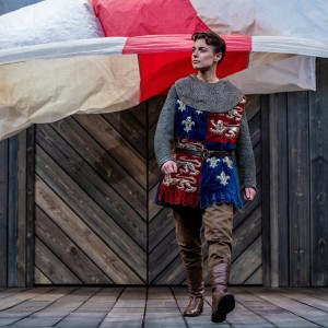 Maggie Bain as Henry V, photograph by Charlotte Graham